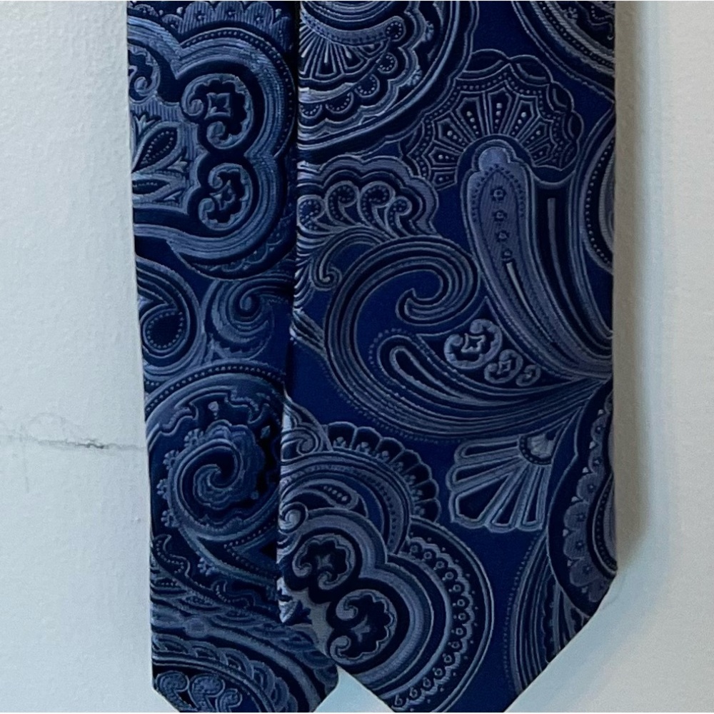 Ike Behar Tie